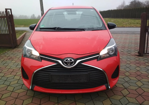 Toyota Yaris cena 33500 przebieg: 140000, rok produkcji 2015 z Wieliczka małe 46